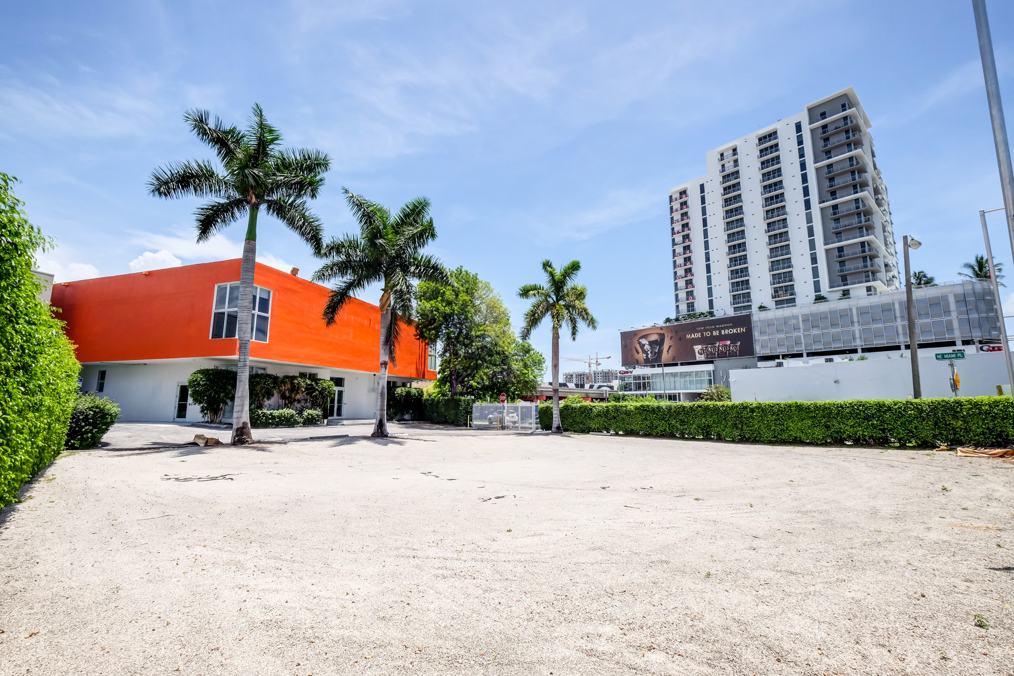 3620 NE Miami Pl, Miami, FL for Rent