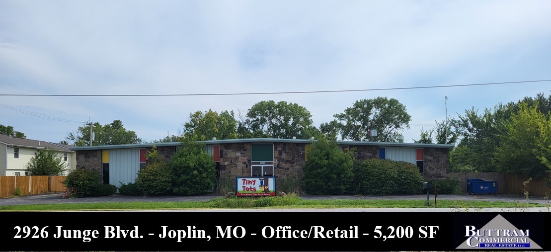 2926 Junge Blvd, Joplin, MO for Sale