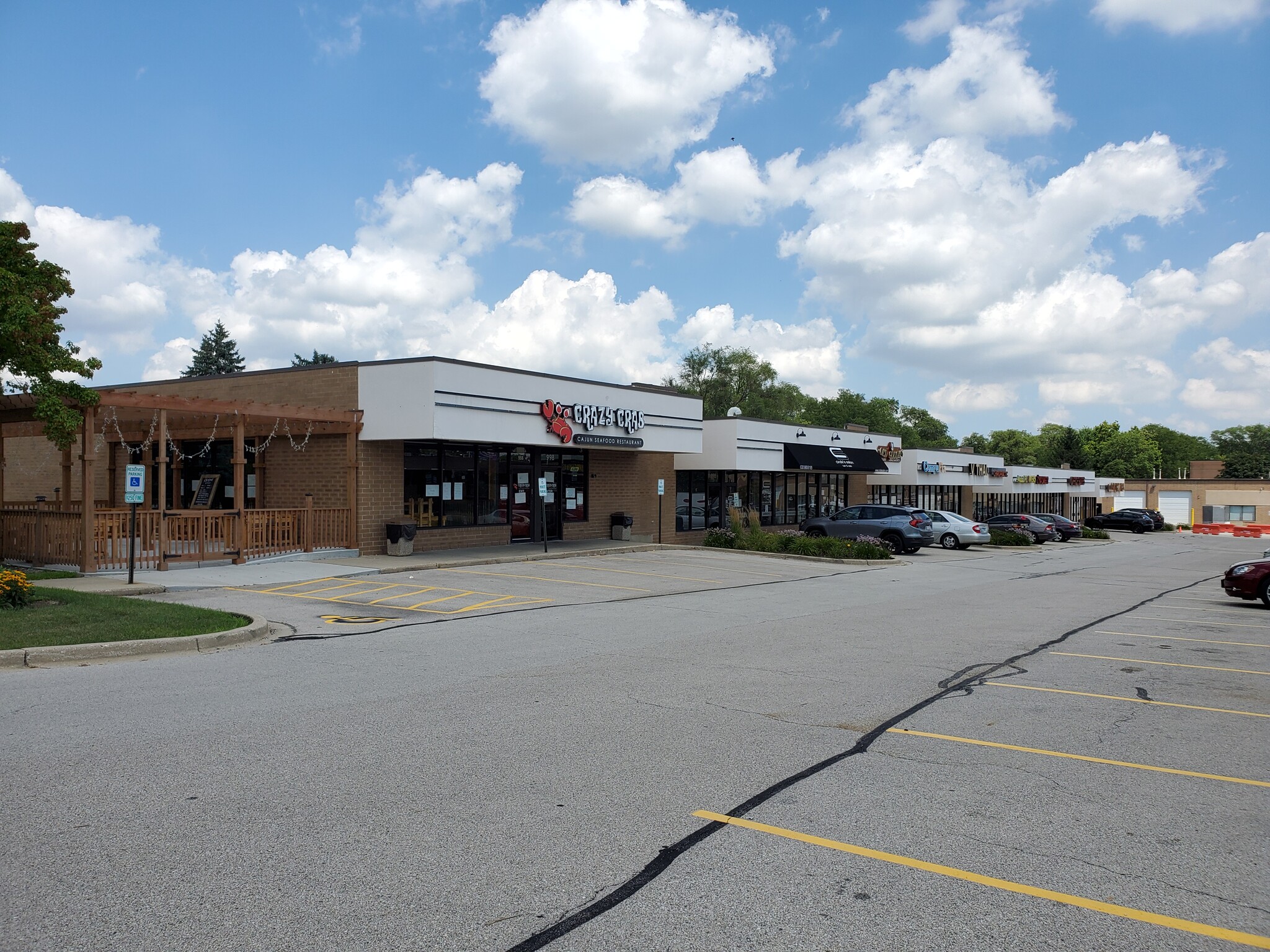 960-998 Lake St, Roselle, IL for Rent