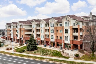 Madison, WI Office/Retail, Retail - 302-376 Junction Rd
