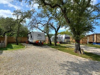 Austin, TX Commercial - 1703 Saracen Rd