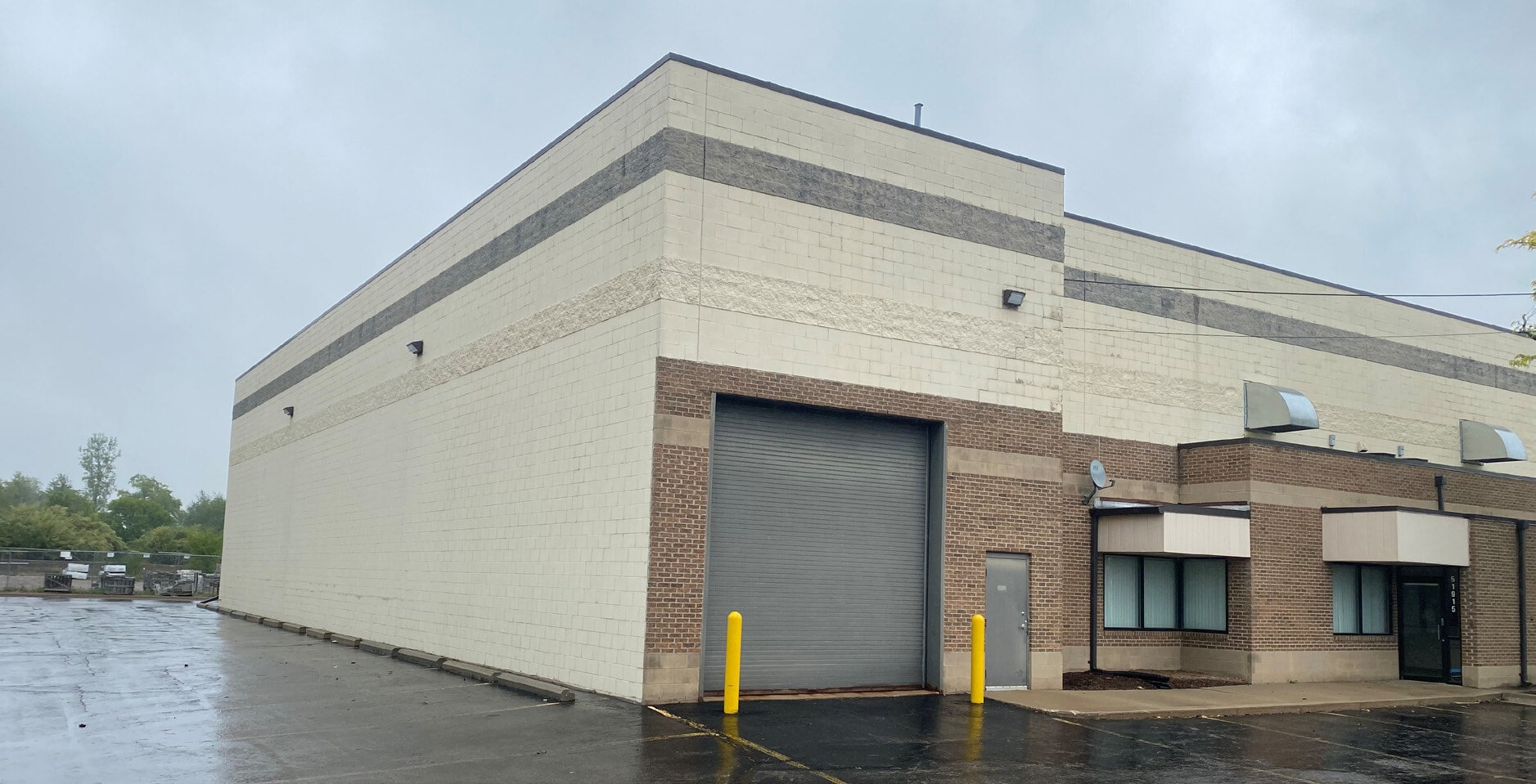 51915-51945 Gratiot Ave, Chesterfield, MI for Rent