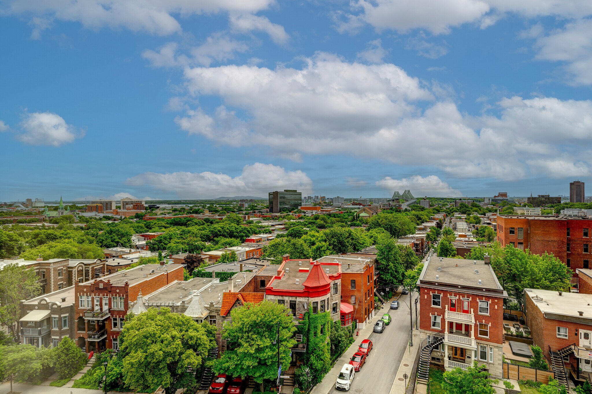 1851 Rue Sherbrooke E, Montréal, QC for Rent