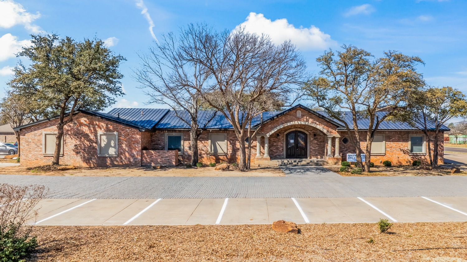 1120 W Loop 289, Lubbock, TX for Rent