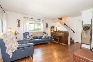 Newhall, CA Multi-Family - 23524 Newhall Unit #4 Ave