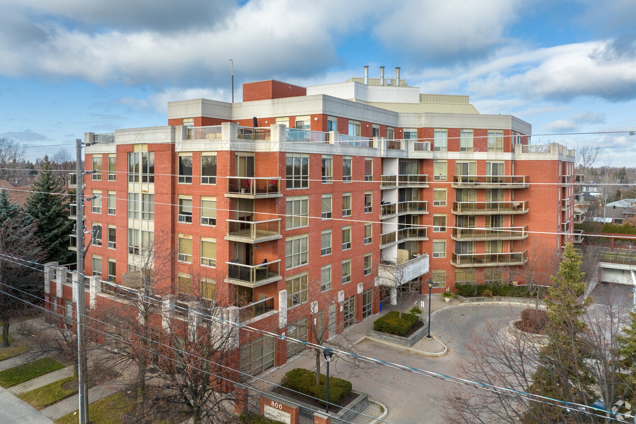 800 Sheppard Ave W, Toronto, ON for Sale