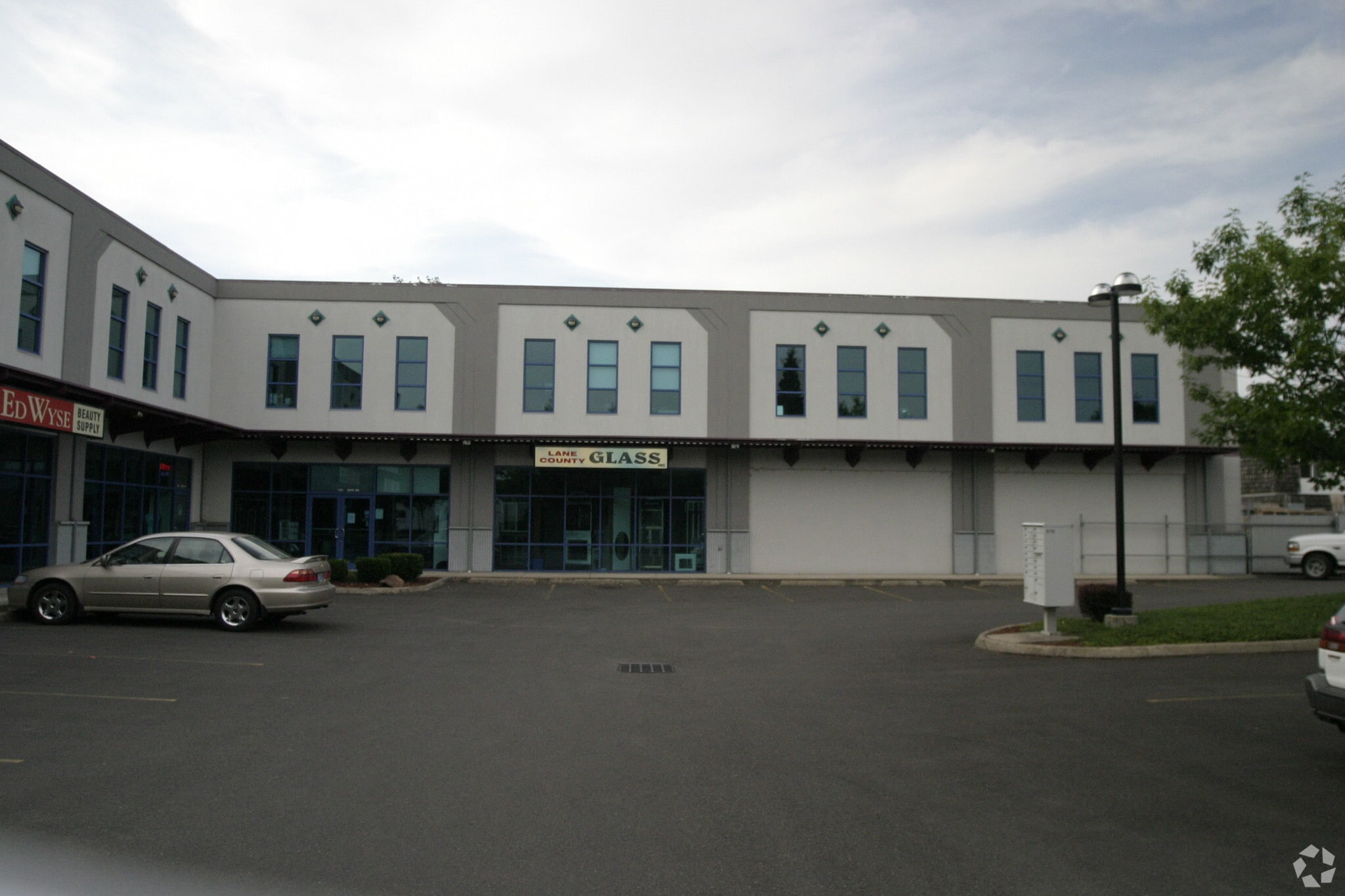 1369 W 6th Ave, Eugene, OR for Rent