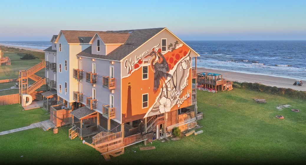 947 Barkley St, Gilchrist, TX for Sale