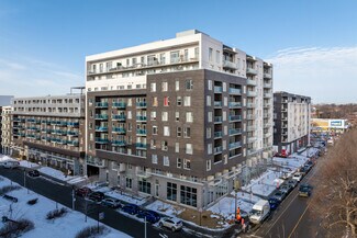 Montréal, QC Retail - 5250 Rue Molson