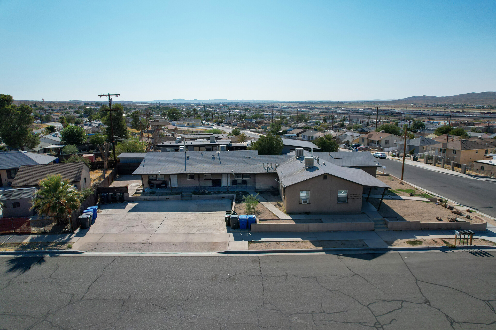 600 W Buena Vista St, Barstow, CA for Sale