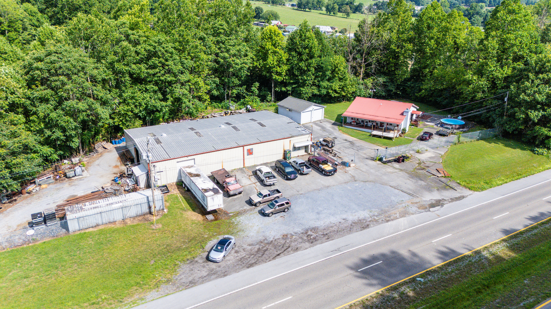 5560 Highway 19 E, Hampton, TN for Sale