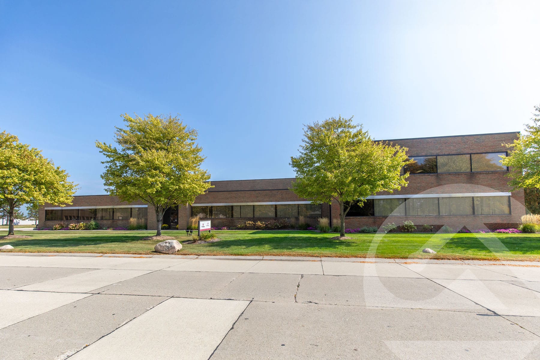 4250 Normandy Ct, Royal Oak, MI for Sale
