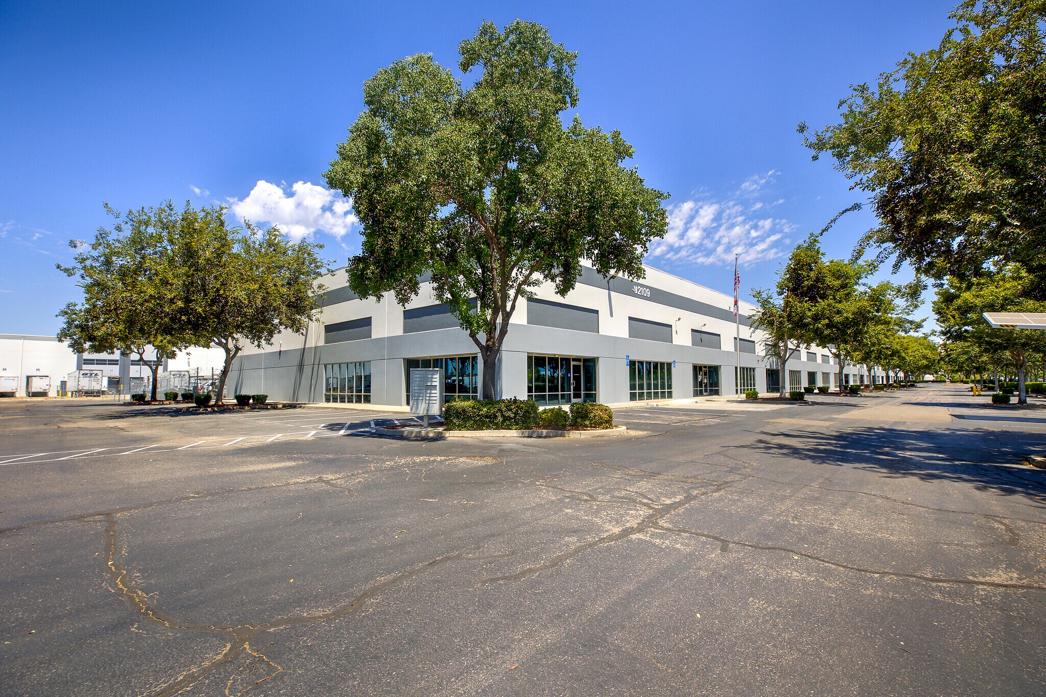 2109 Arch-Airport Rd, Stockton, CA for Rent