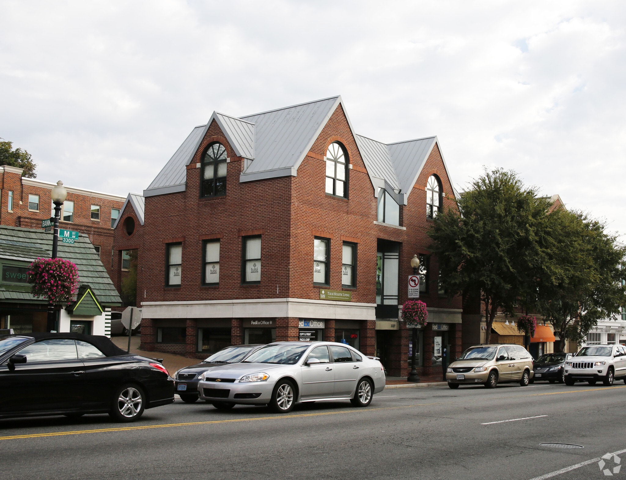 3325-3329 M St NW, Washington, DC for Rent