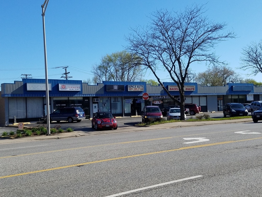 3552-3562 Dempster St, Skokie, IL for Rent