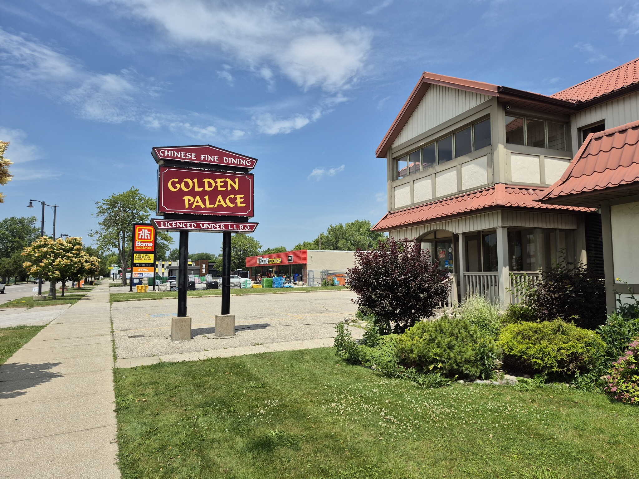 380 Lyndoch St, Corunna, ON for Sale