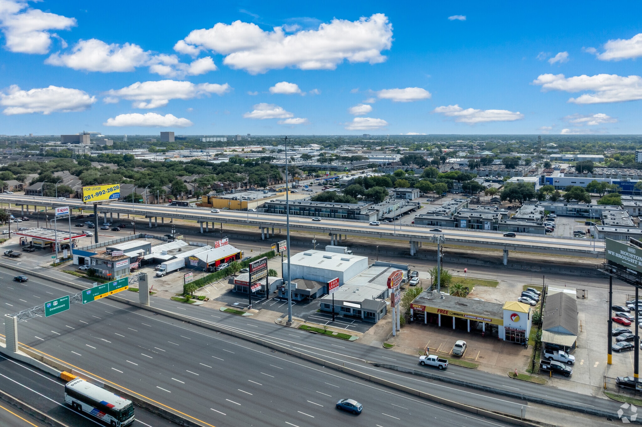 5625-5633 Southwest Fwy, Houston, TX for Rent