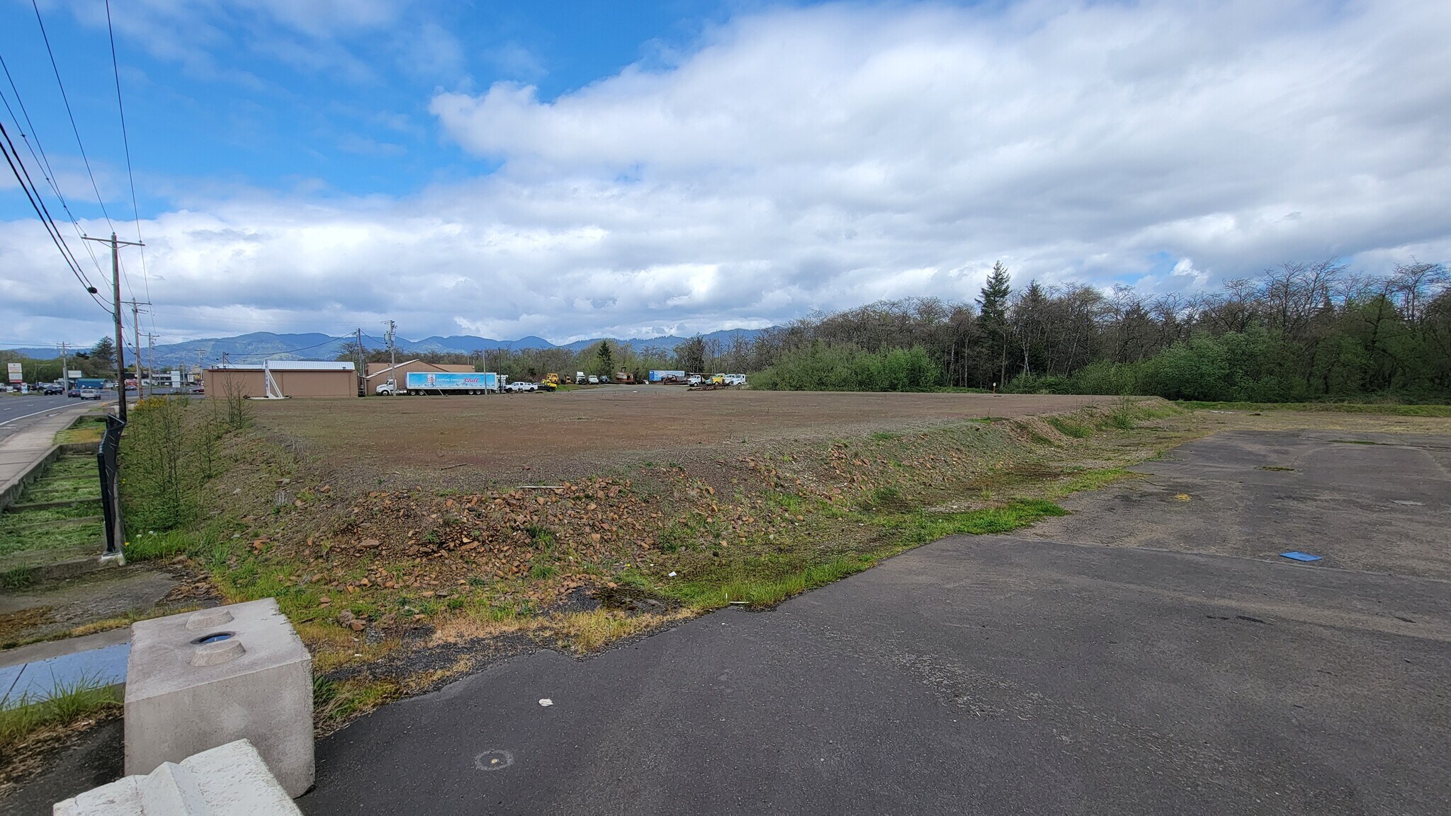 1 Main Ave, Tillamook, OR for Rent