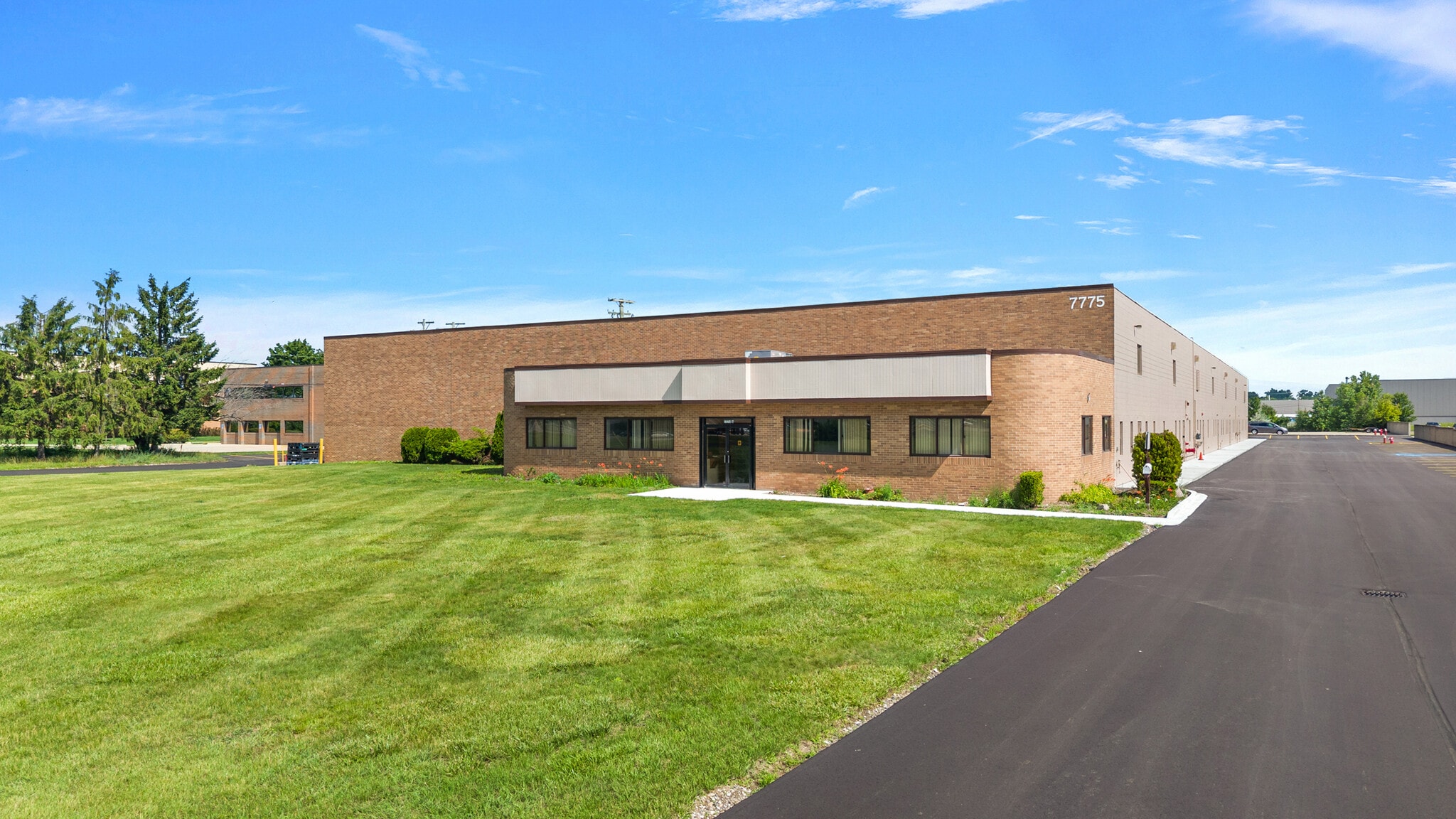 7775 Eighteen 1/2 Mile Rd, Sterling Heights, MI for Rent