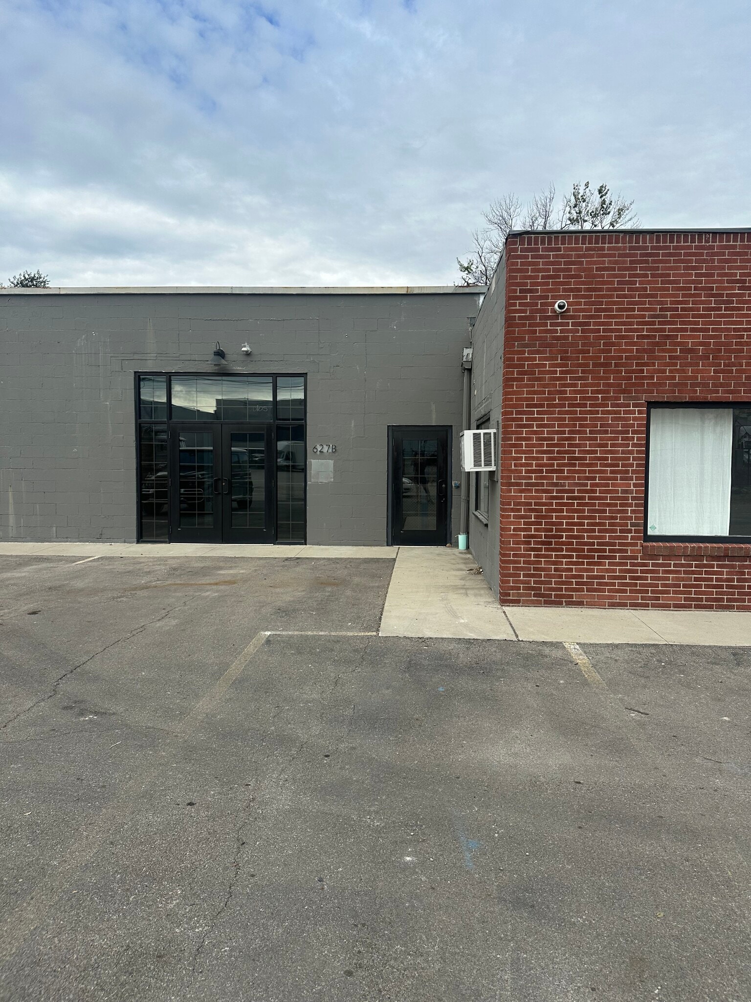 627-655 N Cassady Ave, Columbus, OH for Rent