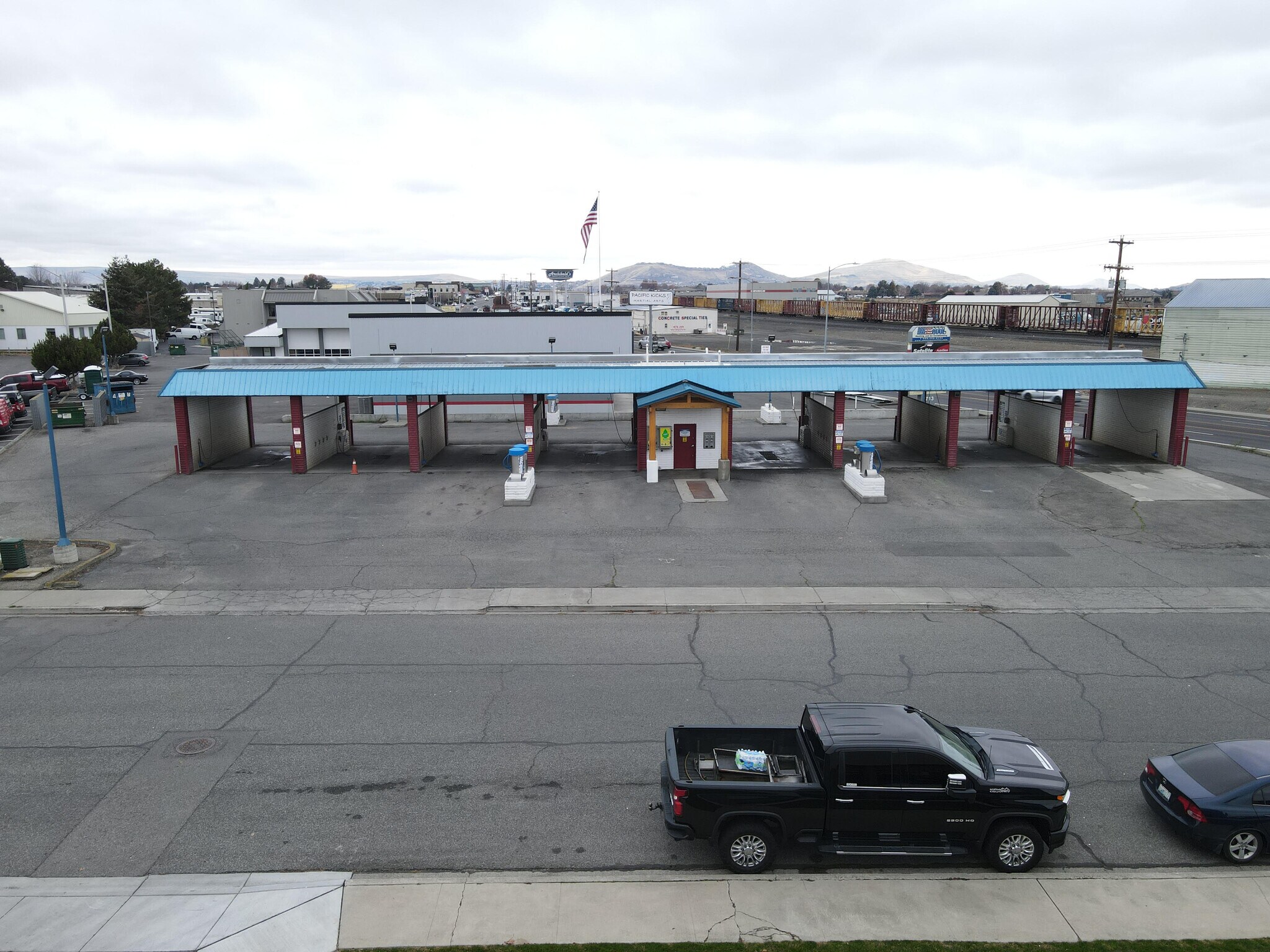 6601 Clearwater, Kennewick, WA for Sale