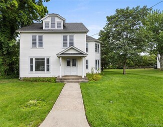 Jamesport, NY Office - 1586 Main Rd