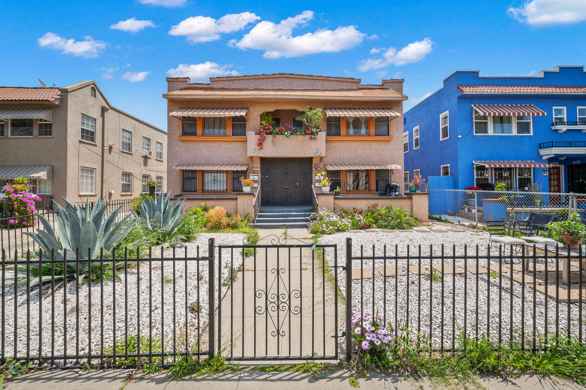 3110 Raymond Ave, Los Angeles, CA for Sale