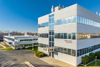 Huntington Station, NY Office/Medical - 33 Walt Whitman Rd