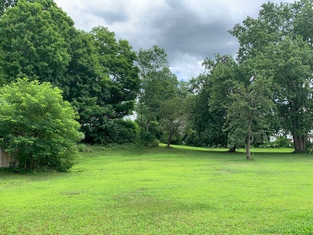 71 South Windsor St, Royalton, VT for Sale