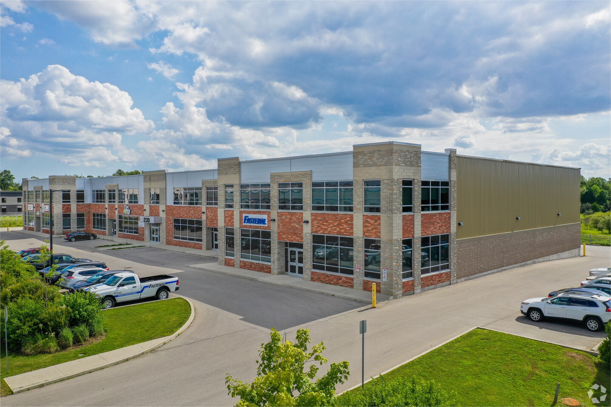 230 Hanlon Creek Blvd, Guelph, ON for Rent