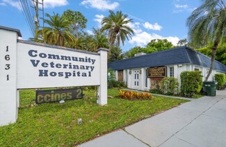 Largo, FL Veterinarian/Kennel - 1631 W Bay Dr