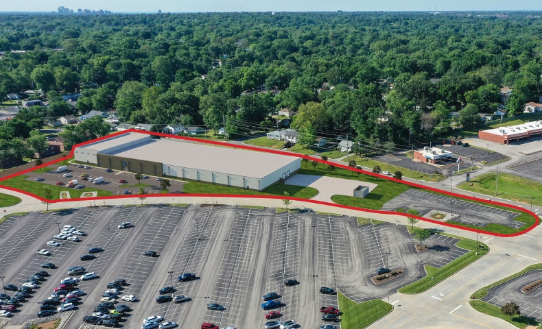 11101 Old St. Charles Rd, Saint Ann, MO for Rent