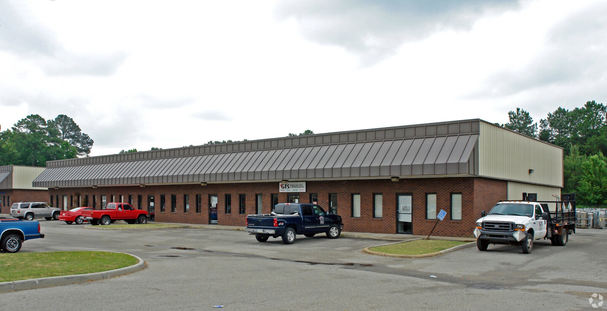 3905 Holland Blvd, Chesapeake, VA for Rent