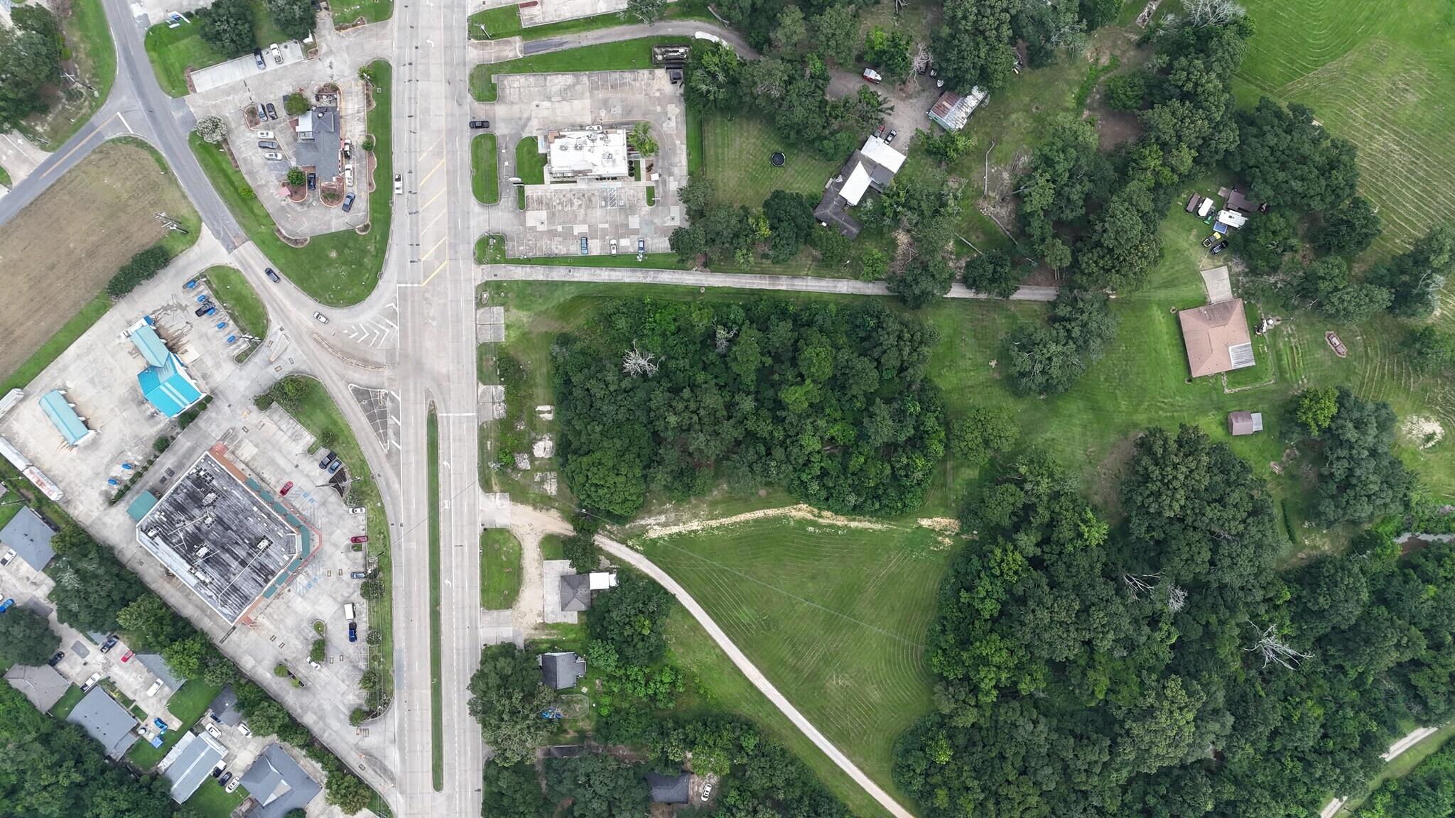 14200 Greenwell Springs Rd, Greenwell Springs, LA for Sale