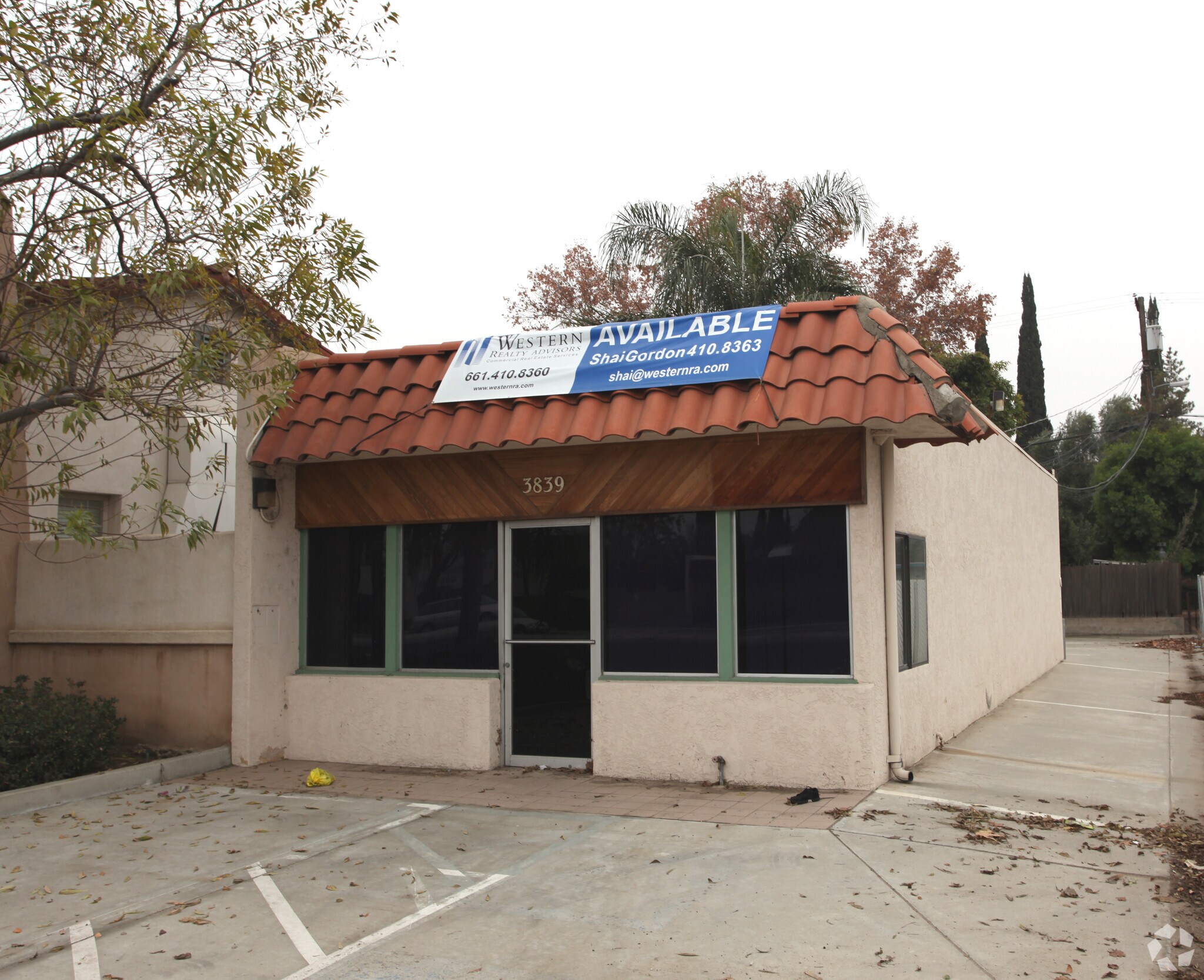 3839 Stockdale Hwy, Bakersfield, CA for Rent