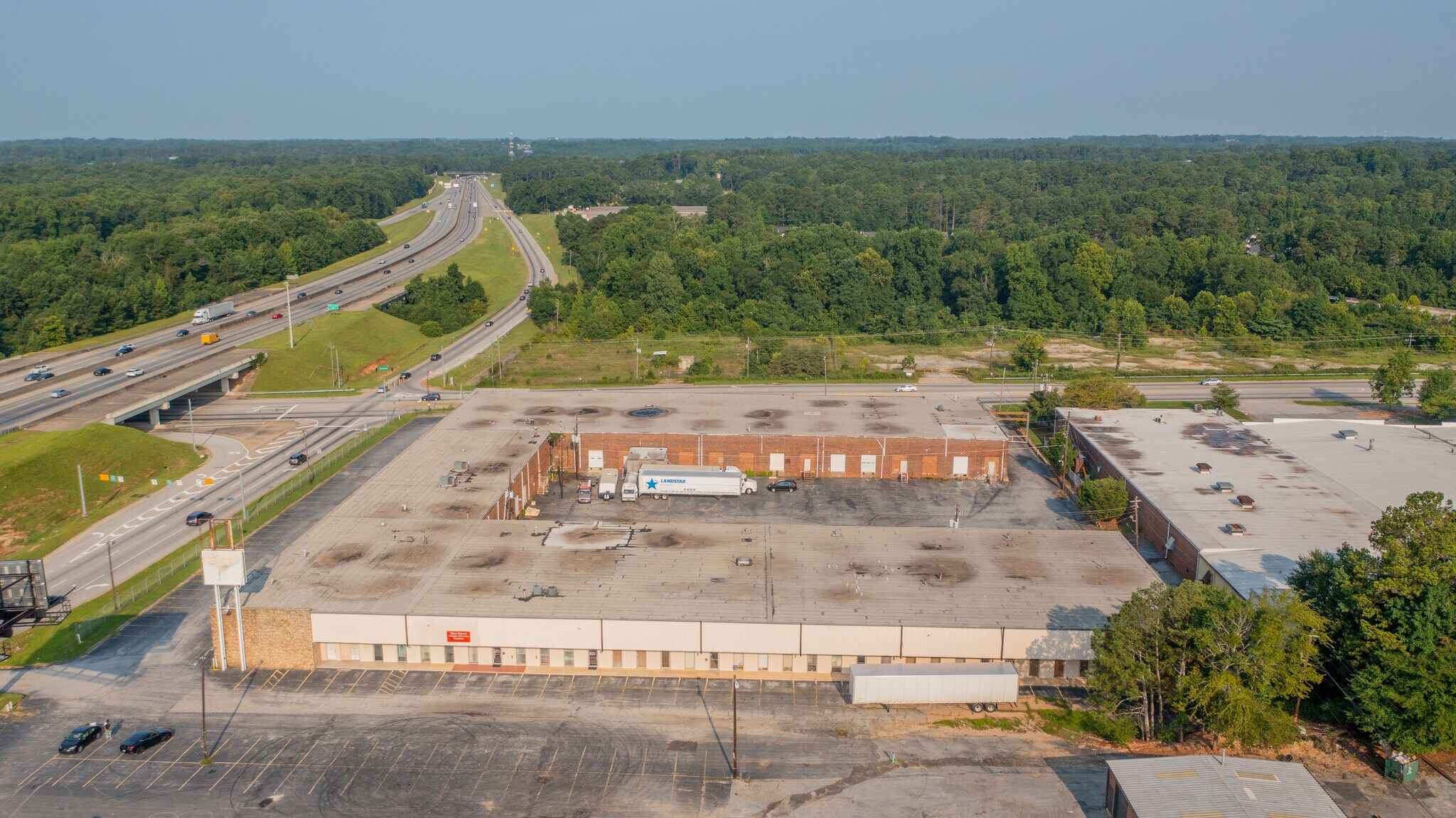 2800 Lithonia Industrial Blvd Lithonia, GA 30058 Industrial Property