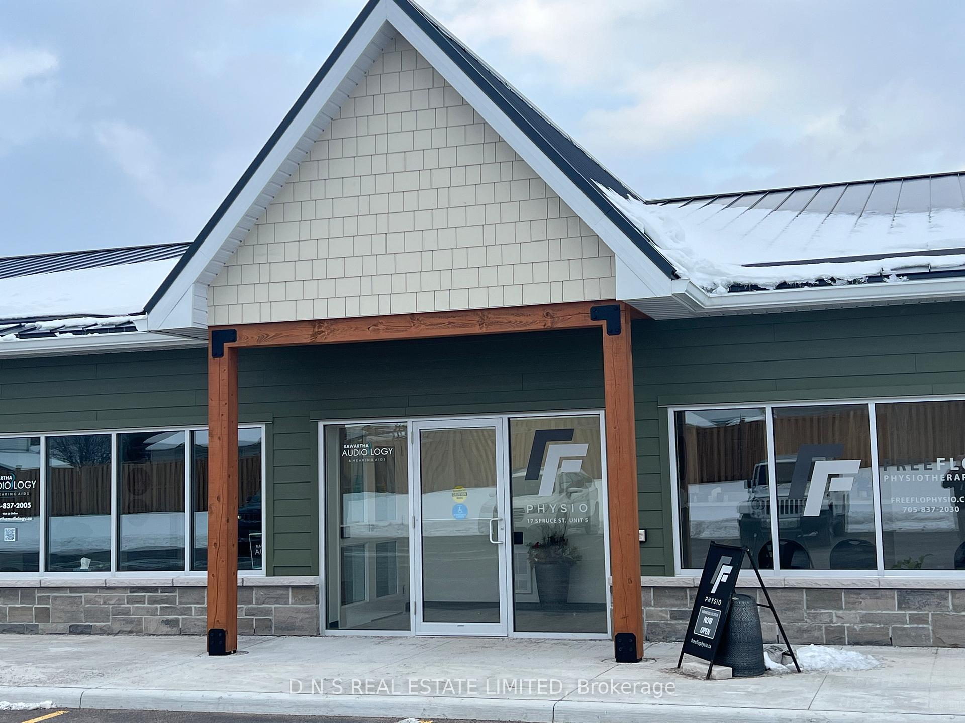 17 Spruce Dr, Norwood, ON for Rent