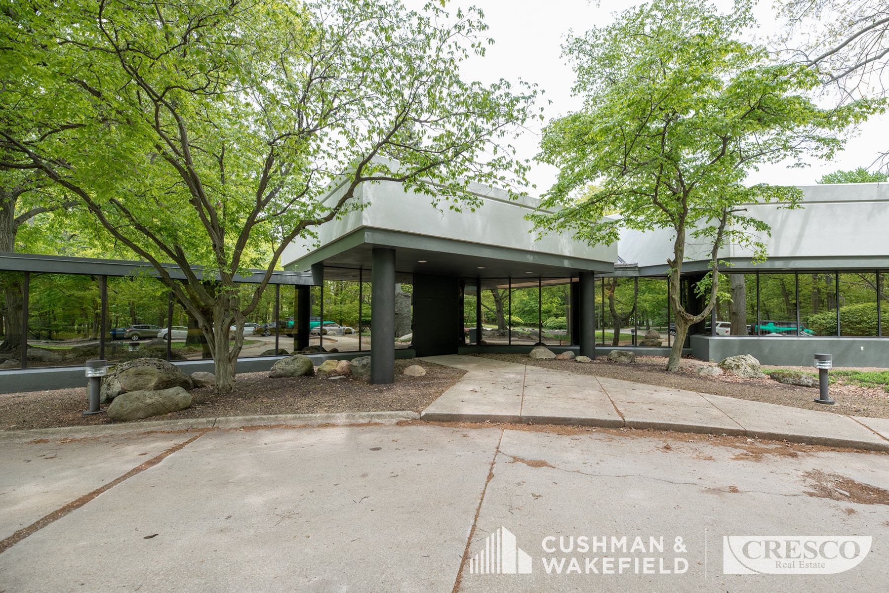 28800 Clemens Rd, Cleveland, OH for Rent