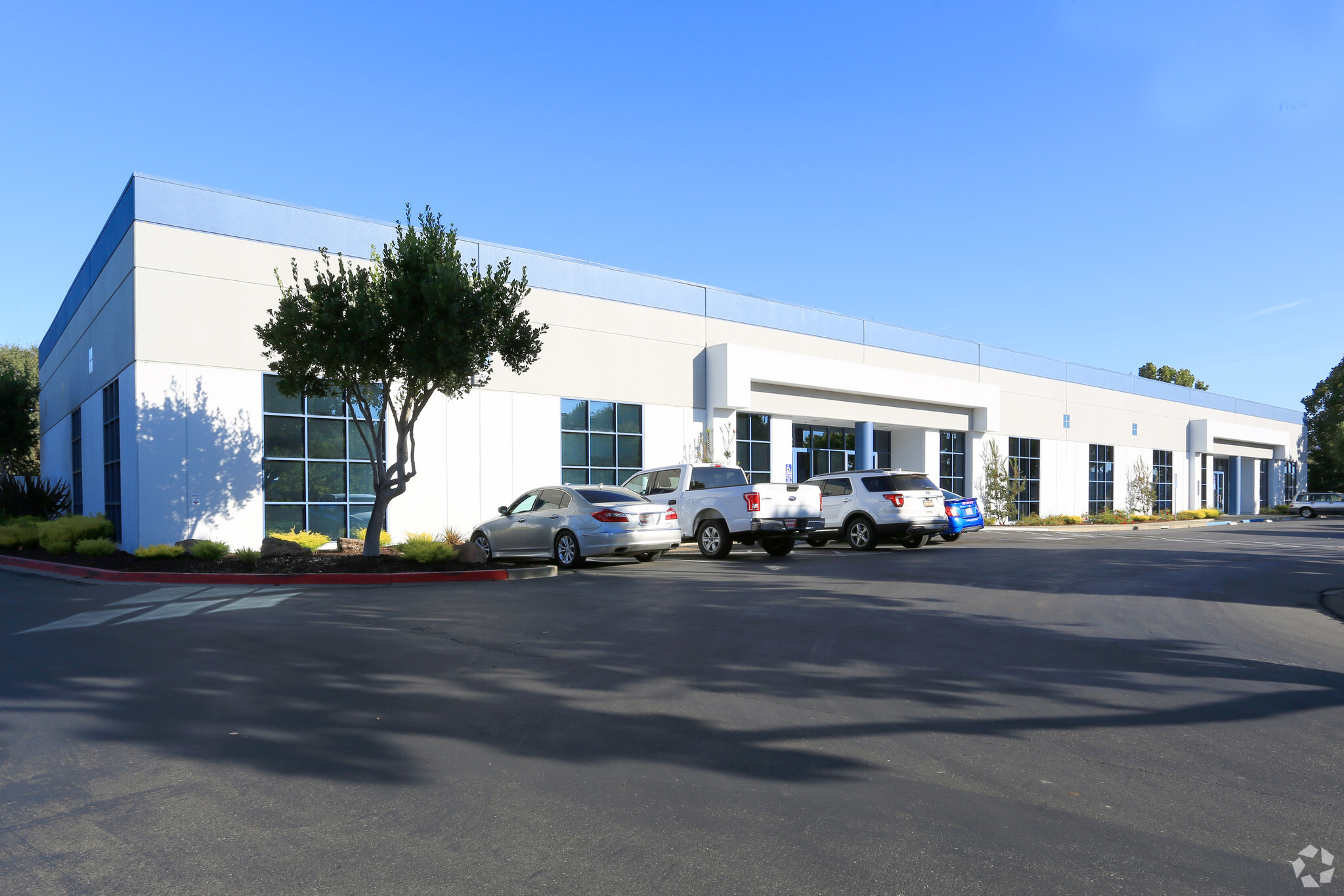 1600-1622 Corporate Cir, Petaluma, CA for Rent