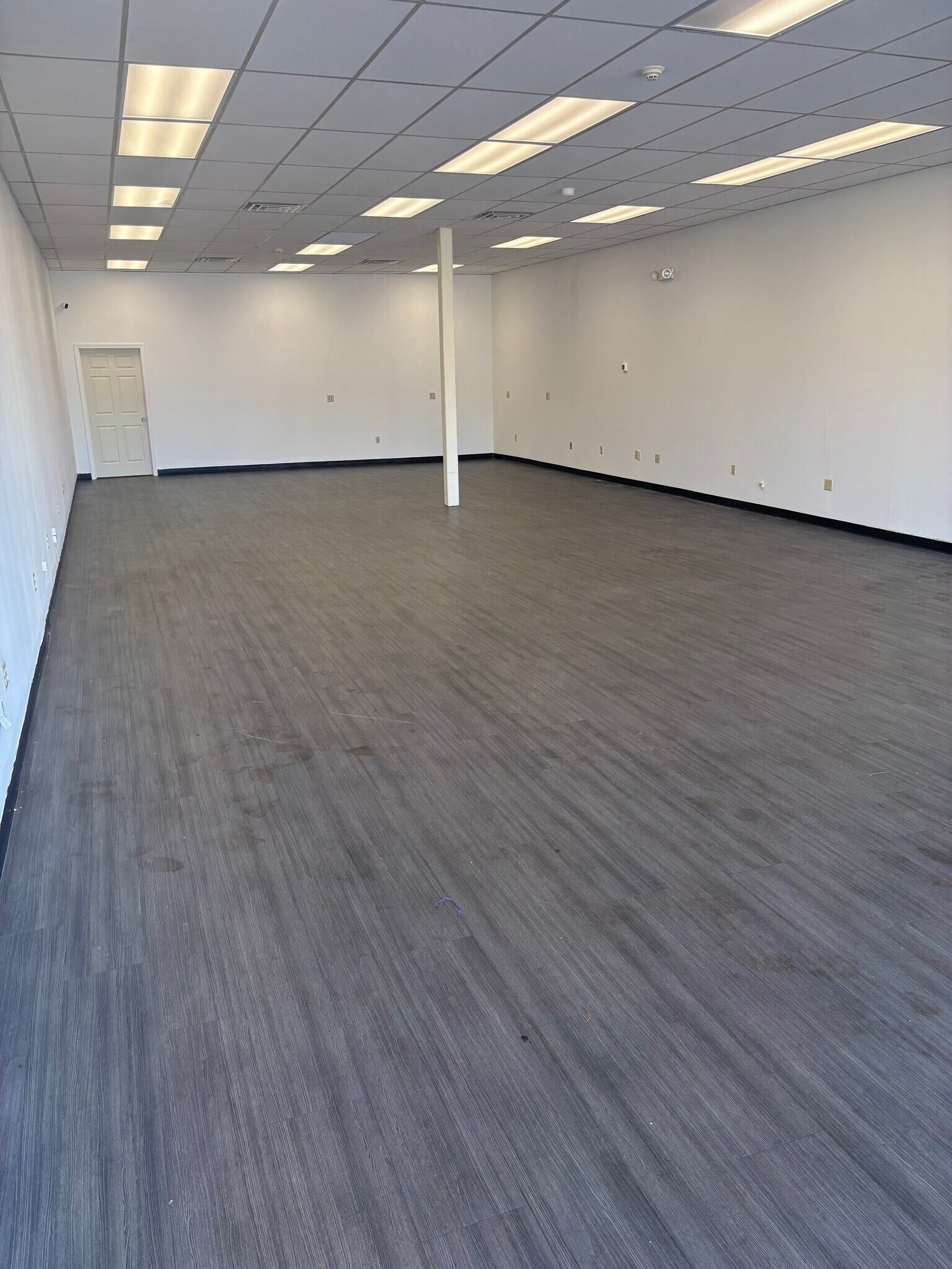 223 S Willow St, Manchester, NH for Rent
