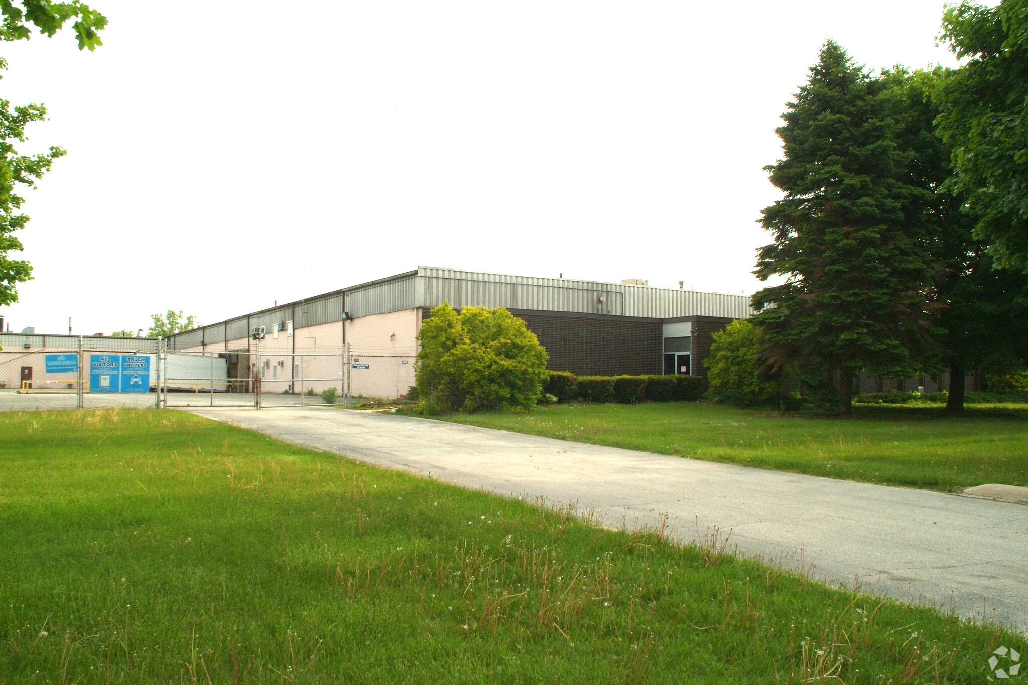 1721 Dove St, Port Huron, MI for Sale