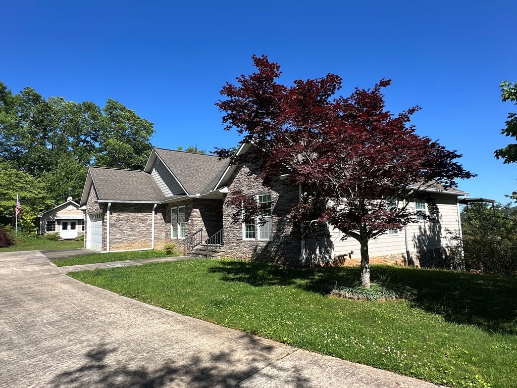1207 Bullen Gap Rd, Blue Ridge, GA for Sale