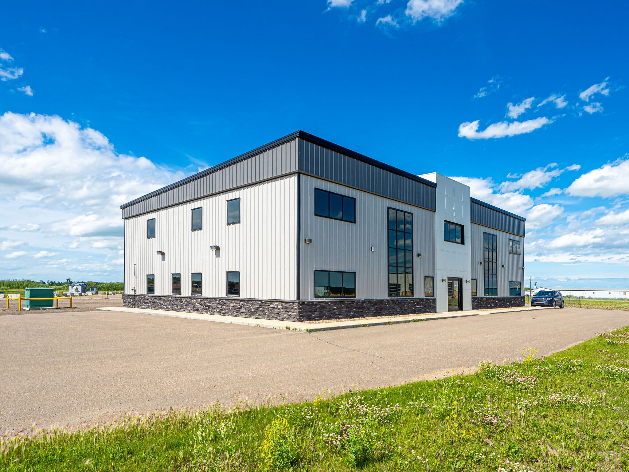 88 Auto rd, Lloydminster, AB for Rent