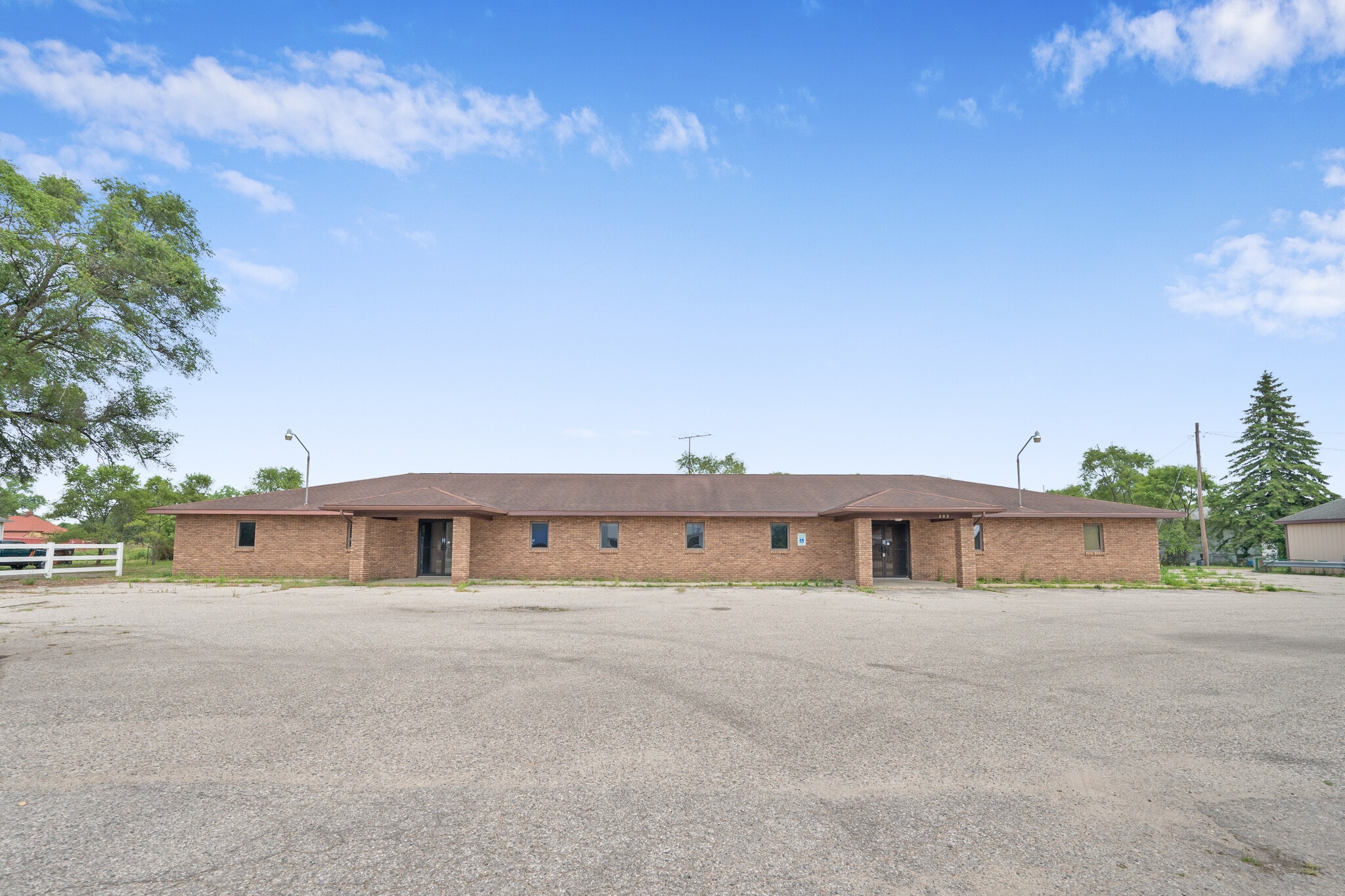 203 S 3rd Ave, Big Rapids, MI for Sale