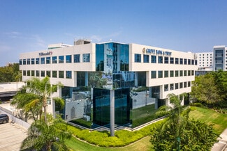 Aventura, FL Coworking Space - 20801 Biscayne Blvd