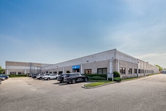 Plainview, NY Flex - 245 Newtown Rd