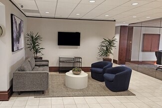 Cincinnati, OH Coworking Space - 250 E 5th St