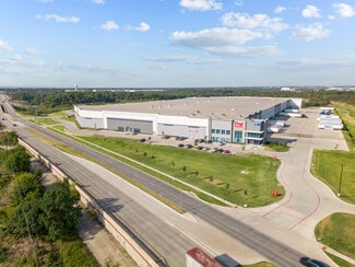 Grand Prairie, TX Industrial - 2003 MacArthur Blvd