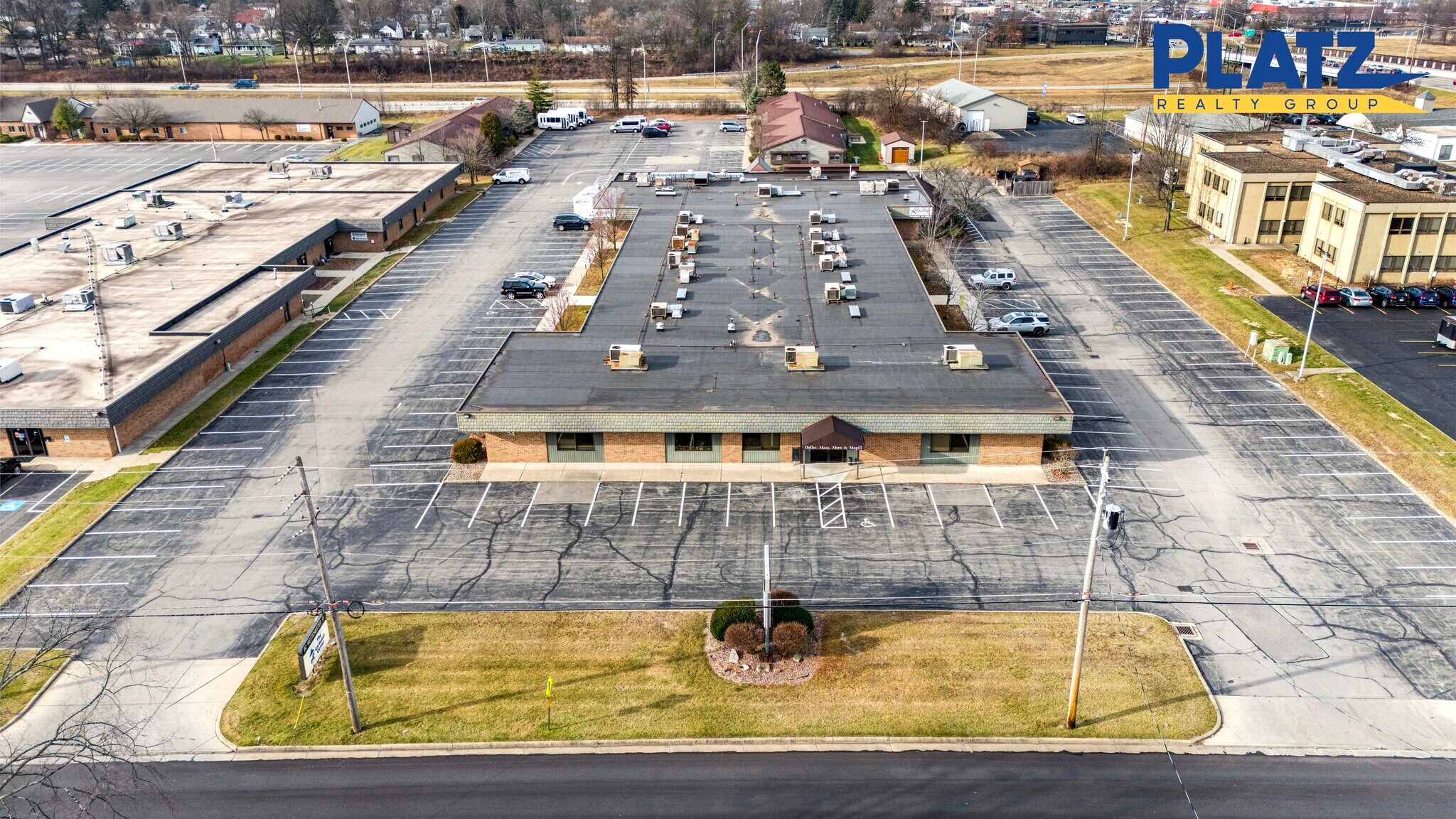 54 Westchester Dr, Youngstown, OH for Rent