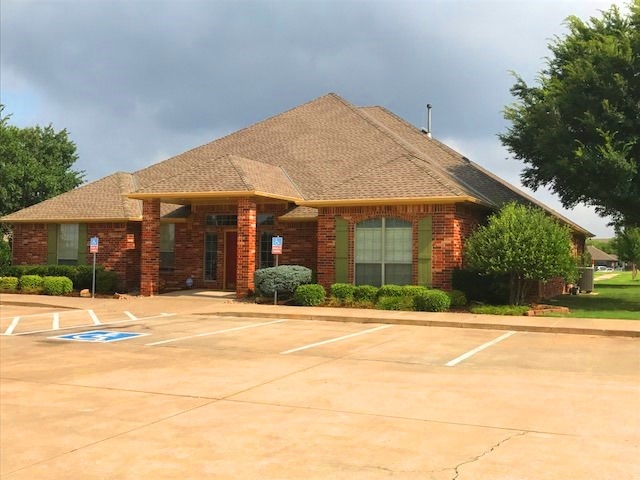 417 W 18th St, Edmond, OK for Rent
